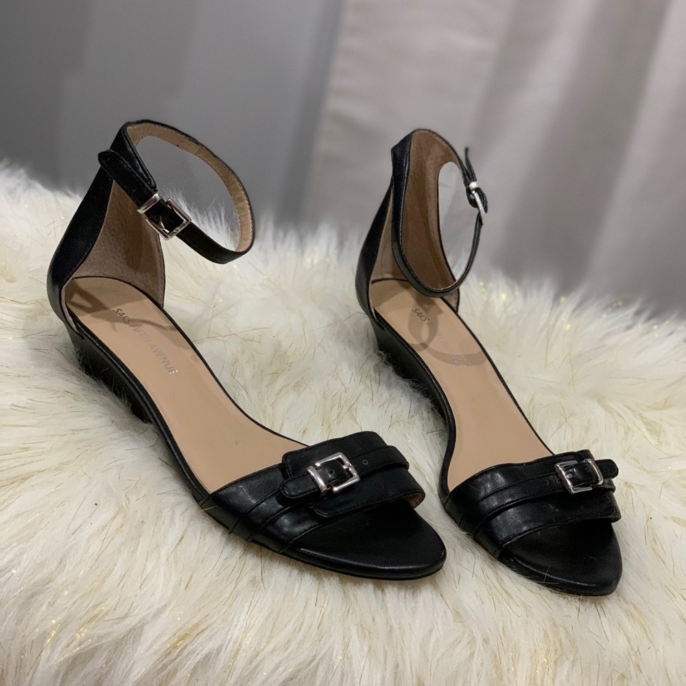 Elegant Black Ankle Strap Sandals